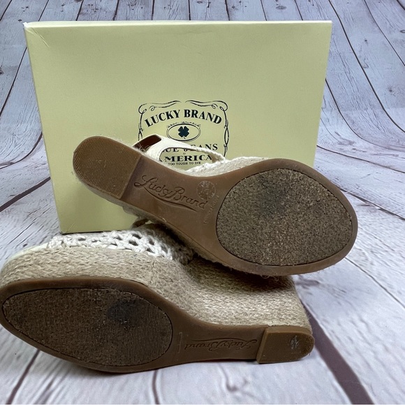 LUCKY BRAND women's neutral cream macrame canvas crochet wedge sandals, size 8 - Picture 7 of 12